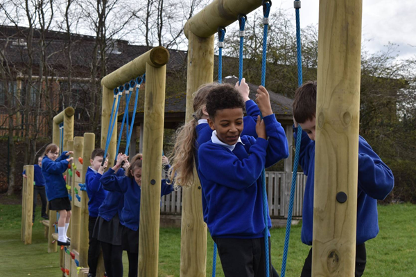 Yew_Tree_Primary_School_4.png